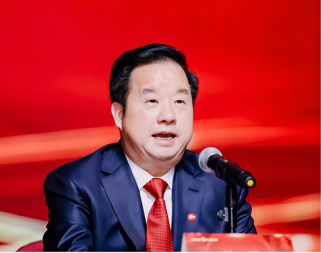 全國(guó)政協(xié)委員、新華聯(lián)集團(tuán)董事局主席傅軍：加大救助受疫情影響嚴(yán)重的行業(yè)與企業(yè)